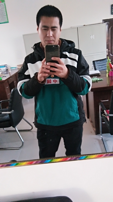 大灰狼好吃的第一张照片--伊通闪婚服务中心