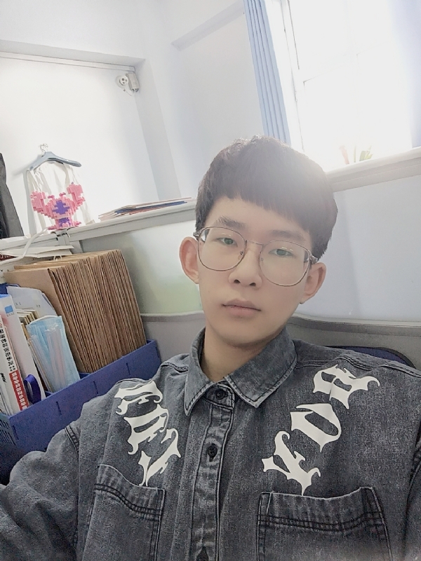 小火龙的第一张照片--伊通闪婚服务中心